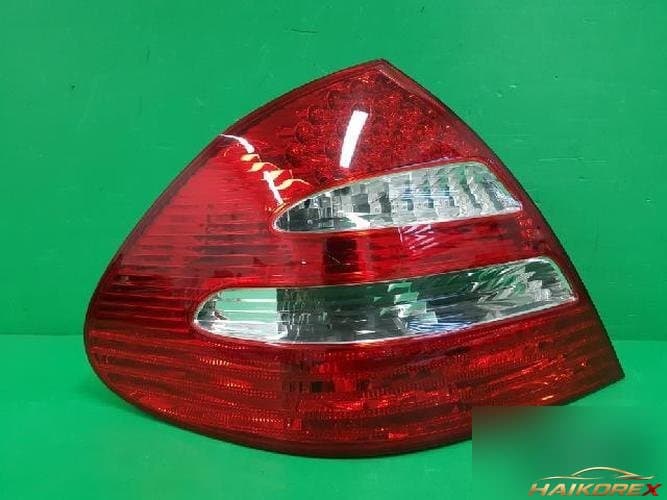 Mercedes-Benz E-Class 2006 — фонарь комбинированный задний левый A2118200564