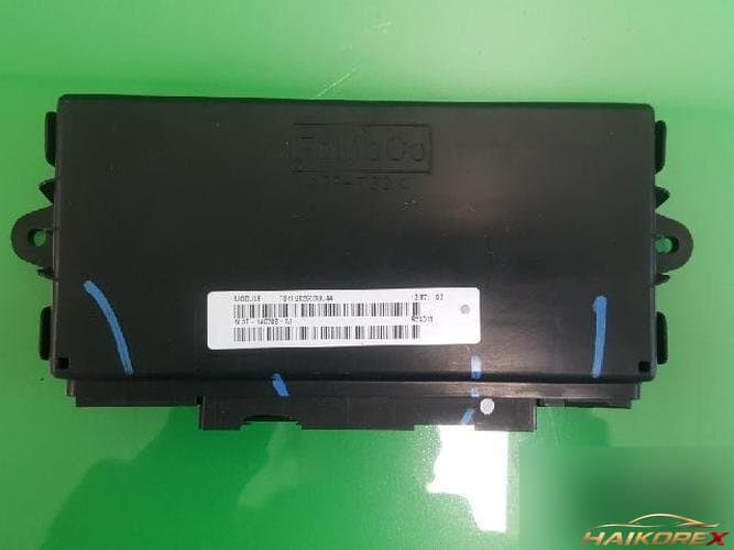 Ford Taurus 2010 — модуль ETACS/BCM 9L3T14C708AF