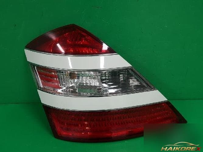 Mercedes-Benz S-Class 2008 — комбинированный фонарь задний левый A2218200364
