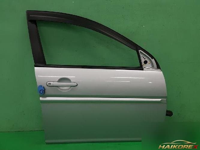 Hyundai Verna 2009 — передняя дверь правая 760041E000