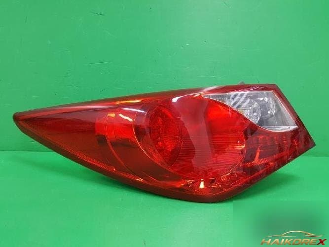 Hyundai Sonata 2012 — комбинированный задний фонарь левый (водителя) 92401 3S010 7