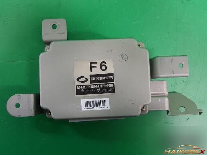 Renault SM3 2006 — блок управления коробкой передач TCU 31036 BA30A