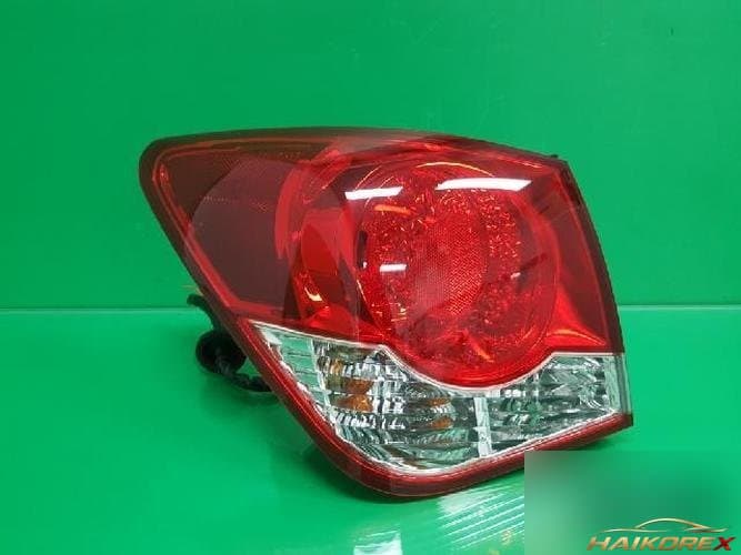 Chevrolet Cruze 2011 — фонарь задний комбинированный левый (сторона водителя)