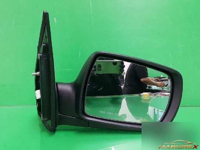 Kia Carnival 2010 — боковое зеркало правое 87620 4D0139B