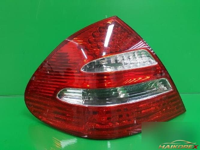 Mercedes-Benz E-класс 2004 — фонарь задний левый в сборе A2118200564