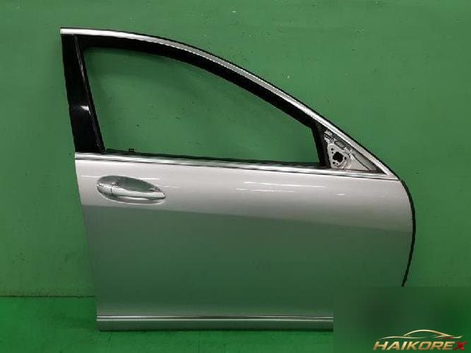 Mercedes-Benz S-Class 2008 — передняя дверь правая