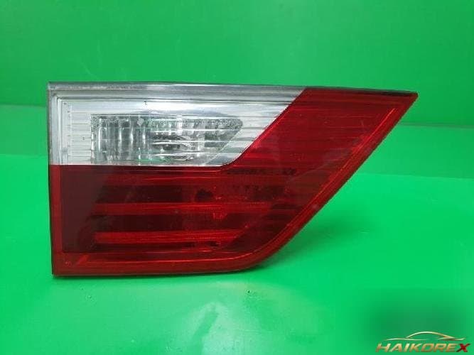 BMW X5 2005 — обивка задней двери левая 7162213