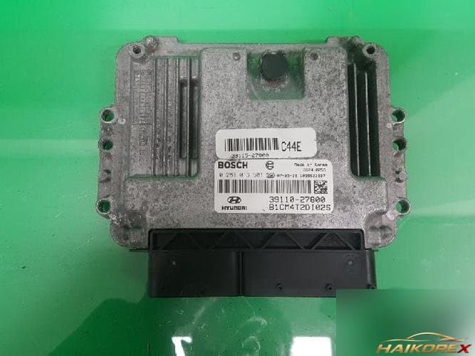 Hyundai Santa Fe 2007 — блок управления двигателем ECU 39110-27800