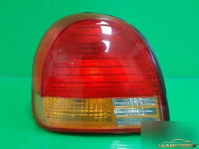 Hyundai Sonata 2000 — фонарь задний левый (комбинированный) 92401 38001 1