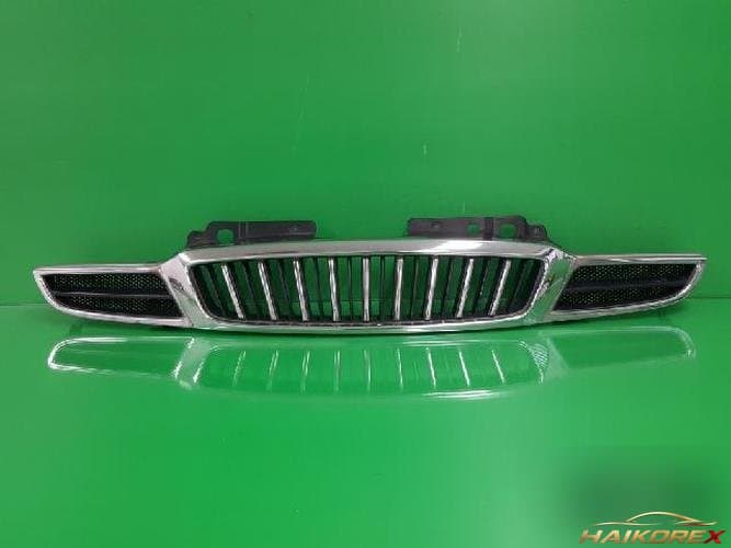 Chevrolet Lanos 2003 — решётка радиатора передняя