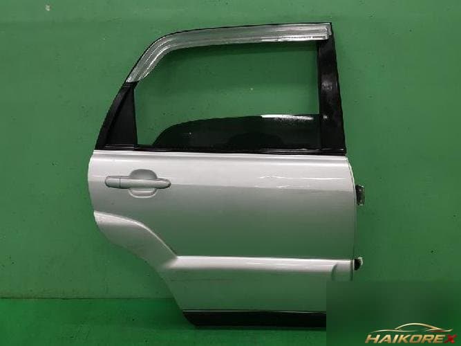 Kia Sportage 2010 — дверь задняя правая 770041F050