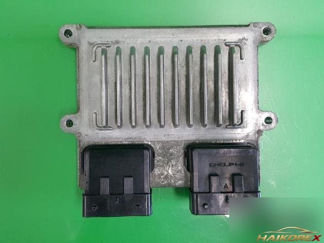 Hyundai Grandeur 2005 — блок управления двигателем ECU 39110-3E100-4