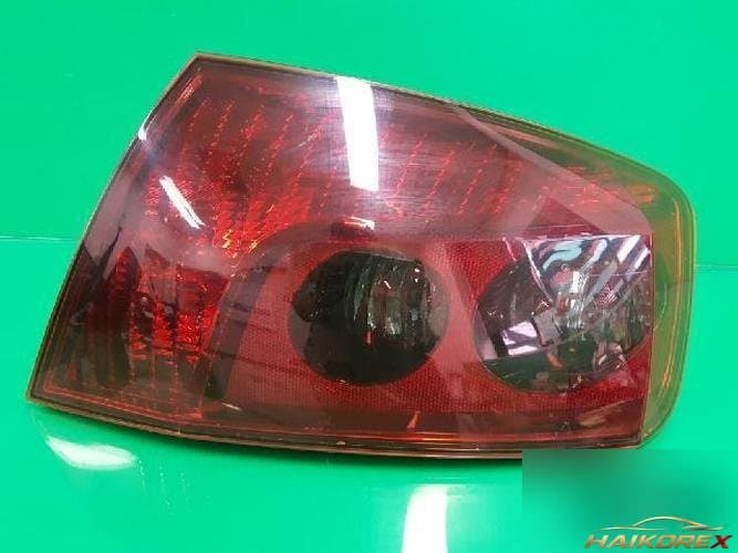 Peugeot 407 2008 — фонарь задний комбинированный правый 9656606280