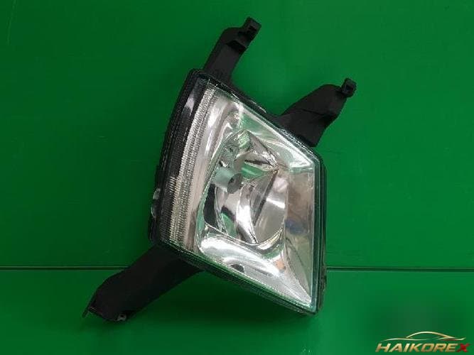Peugeot 407 2008 — противотуманная фара правая (пассажирская) 9641945480