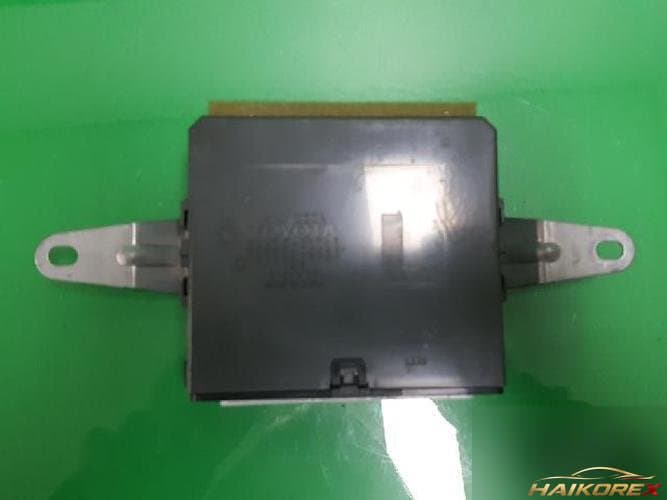 Lexus LS 2007 — блок управления ETACS/BCM 89225-50040