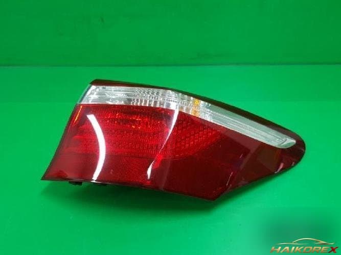 Lexus LS 2007 — комбинированный задний фонарь правый