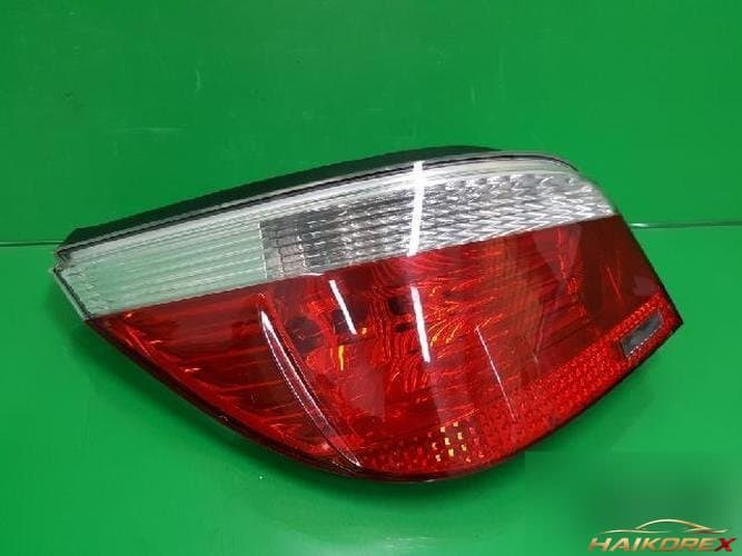 BMW 5 Series 2006 — комбинированный задний фонарь левый (водительский) 7165737