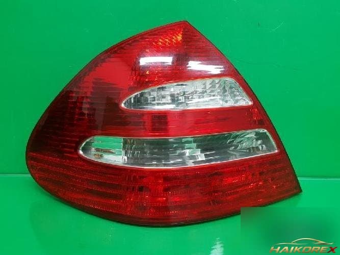 Mercedes-Benz E-Class 2004 — фонарь задний комбинированный левый (водительский) A2118200364
