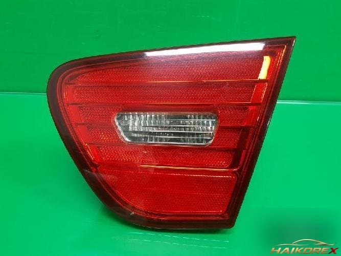 Hyundai Avante 2007 — задний фонарь (багажник) 924042H000