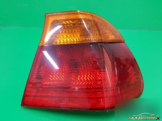 BMW 1999 — задний комбинированный фонарь правый (пассажирский)