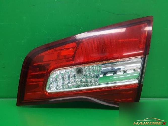 Renault QM5 2008 — кромка белая в сборе (багажника) 26550JY05A