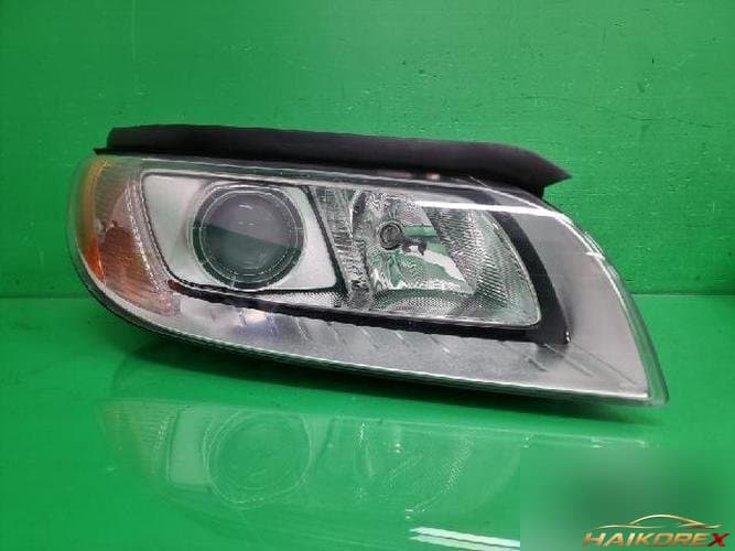 Volvo S80 2008 — фара правая 31214348