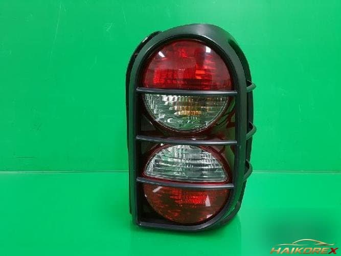 Jeep Grand Cherokee 2005 — комбинированный фонарь задний правый