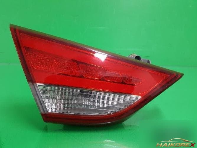 Hyundai Sonata 2013 — накладка задней двери левая 924033S300