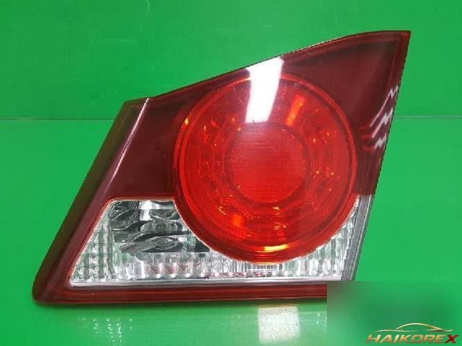 Honda Civic 2007 — белый задний фонарь (багажник) P5376