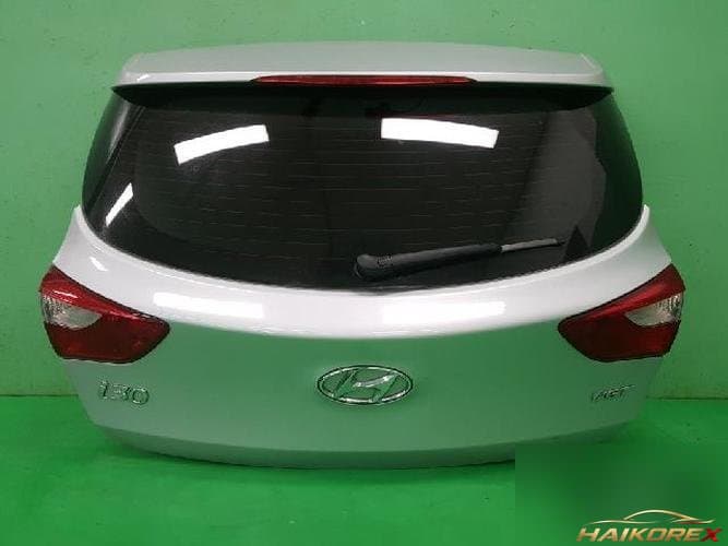 Hyundai i30 2015 — дверь багажника 73700A5001