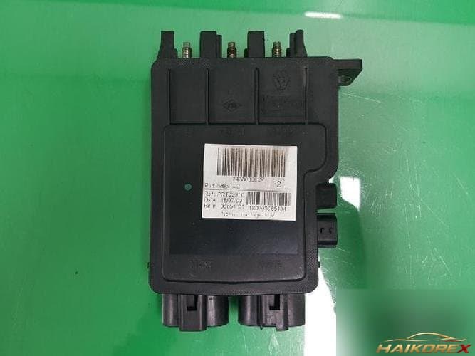 Renault SM5 2010 — блок управления ETACS/BCM 243800002R