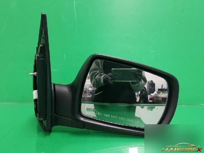Kia Carnival 2010 — боковое зеркало правое 87620 4D9016C