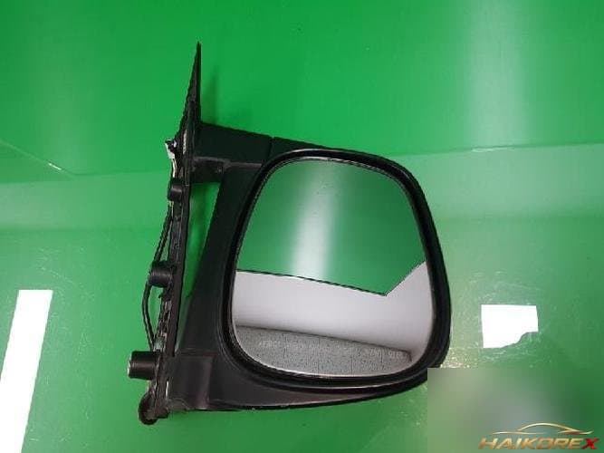 Hyundai Grandstarex 2000 — боковое зеркало правое 87620 4A100