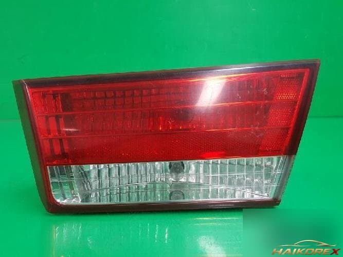 Hyundai Sonata 2005 — фонарь в крышку багажника (задний фонарь) 924043K000