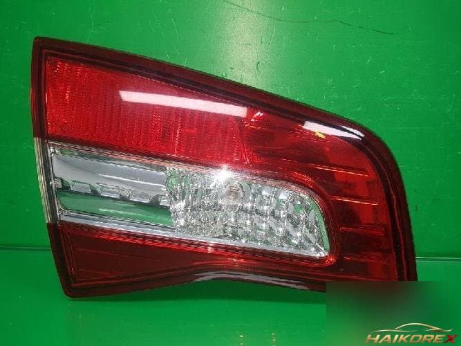 Renault QM5 2009 — накладка задней двери левая 26555JY05A