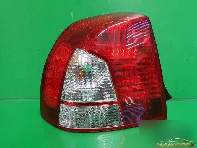 Kia Spectra 2002 — комбинированный фонарь задний левый (сторона водителя) 0K2S1 51160A
