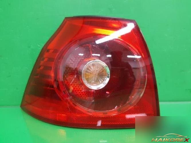 Volkswagen Golf 2008 — комбинированный задний фонарь левый (водительский) 1K6945095AA