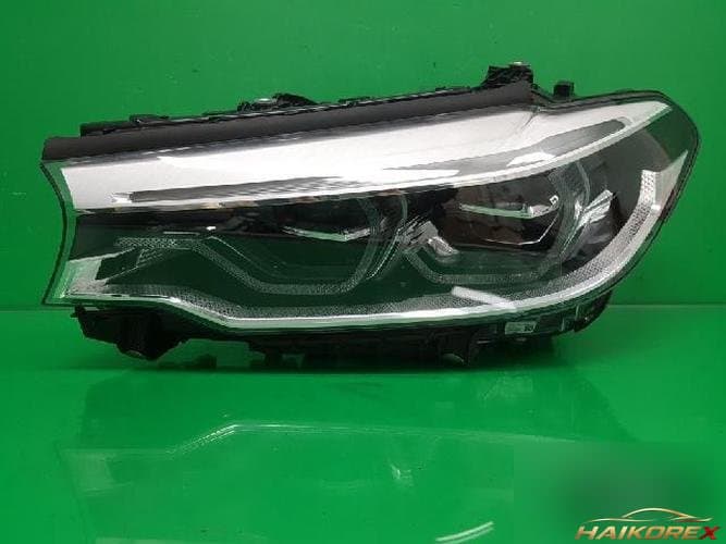 BMW 5 серия 2020 — фара левая 8499121-04