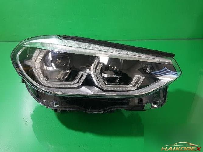 BMW X серия 2018 — фара правая 8739654-01
