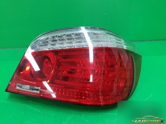 BMW 5 Series 2007 — комбинированный задний фонарь правый (пассажирский) 6321 7177282-08