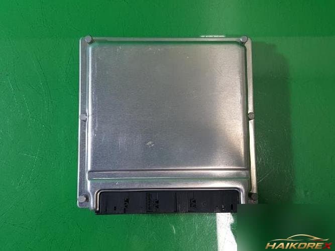 Mercedes-Benz E-Class 2004 — блок управления двигателем ECU 1121535479