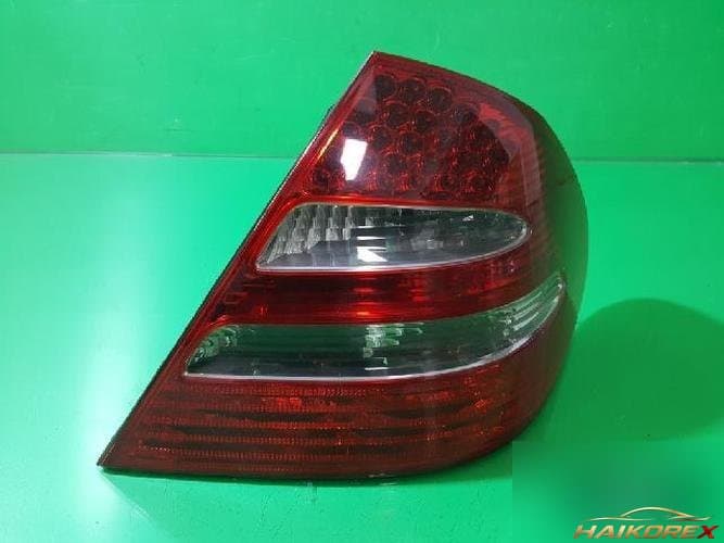 Mercedes-Benz E-Class 2004 — комбинированный задний фонарь правый (пассажирский) A2118200664