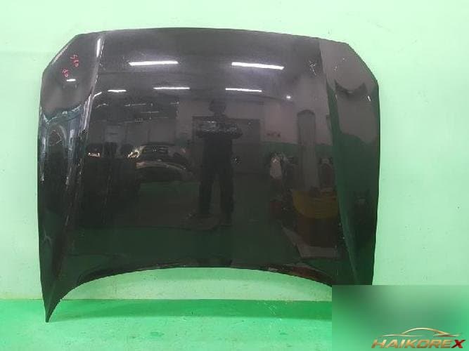 Volvo V60 2019 — капот 31468159