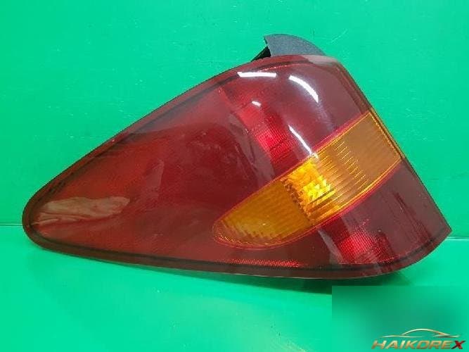 KG Mobility Rodius 2011 — комбинированный фонарь задний левый (водителя)