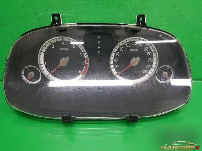 Hyundai Grandeur 2005 — панель приборов 94003 3L000 2