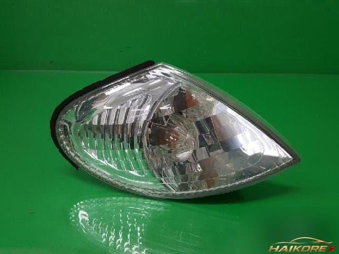 Renault SM3 2005 — указатель поворота правый 53702 310