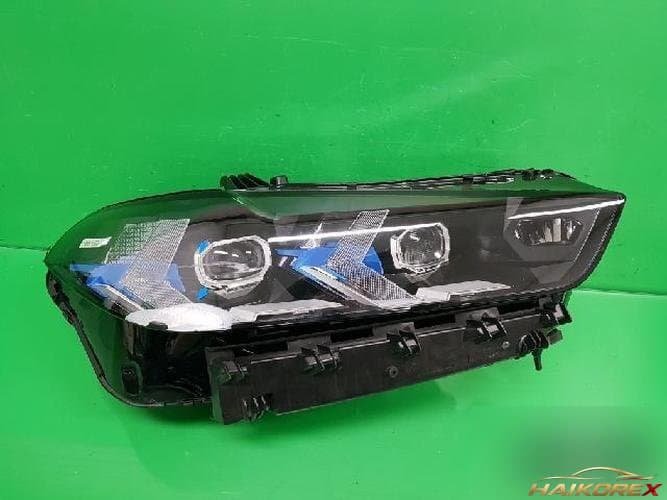 BMW X-series 2023 — фара правая 5A5B586-05