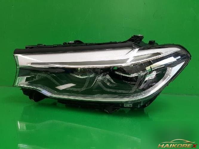 BMW 5 серия 2018 — фара левая 7214961-03