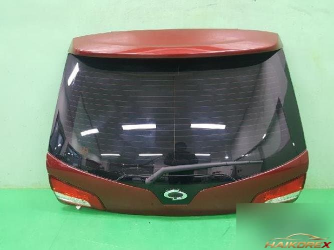 Renault QM5 2015 — крышка багажника