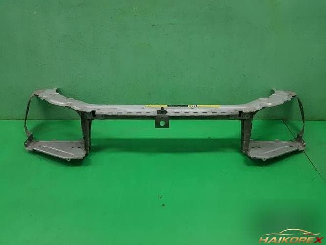 Land Rover Freelander 2007 — панель передняя 6852 00208